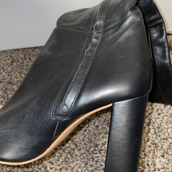 Zara knee high black block heel boots with zipper Womens size 41 (9.5-10 US) - Picture 13 of 13